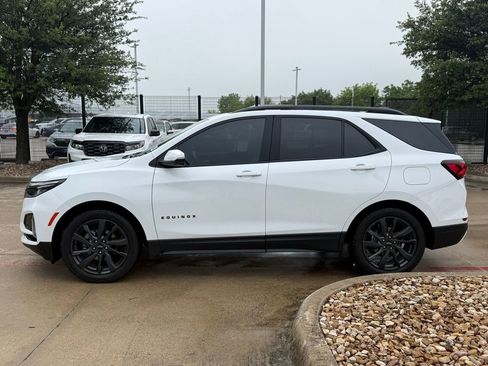 Used 2022 Chevrolet Equinox RS w/ RS Leather Package image 2