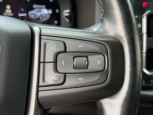 Used 2023 GMC Yukon Denali Ultimate AWD/4WD image 27