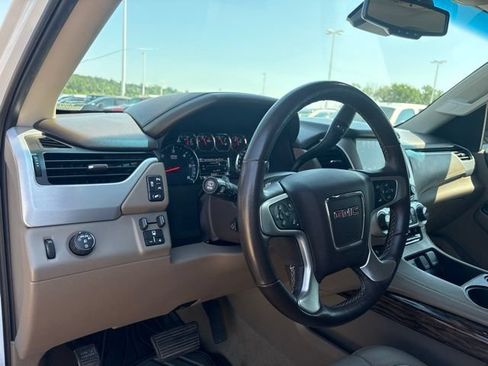 Used 2018 GMC Yukon SLT w/ Open Road Package RWD image 14