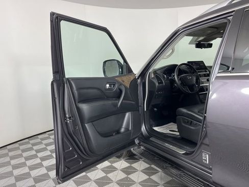 Used 2023 INFINITI QX80 Premium Select w/ Cargo Package image 17