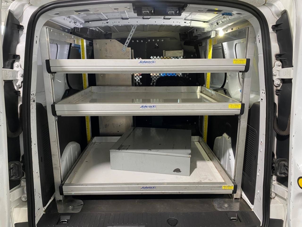 Used 2017 Ford Transit Connect XLT FWD image 10