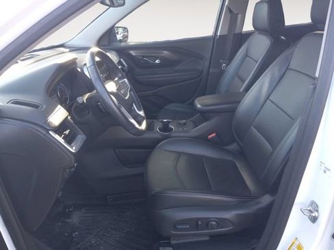 Used 2024 GMC Terrain SLT AWD/4WD image 5