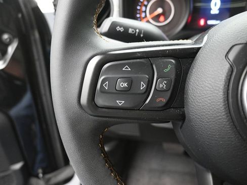 Used 2024 Jeep Wrangler Unlimited Sport AWD/4WD image 29