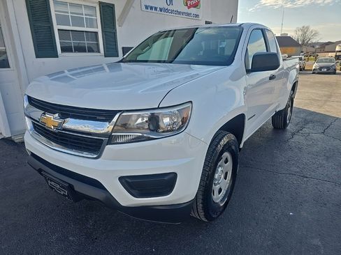 Used 2017 Chevrolet Colorado W/T w/ WT Convenience Package image 3