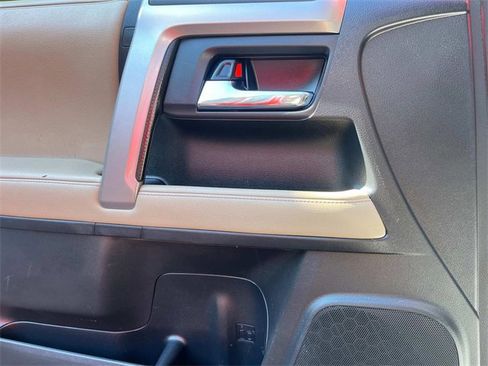 Used 2019 Toyota 4Runner Limited image 22