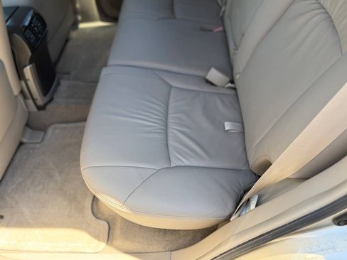 Used 2004 Toyota 4Runner Limited AWD/4WD image 96