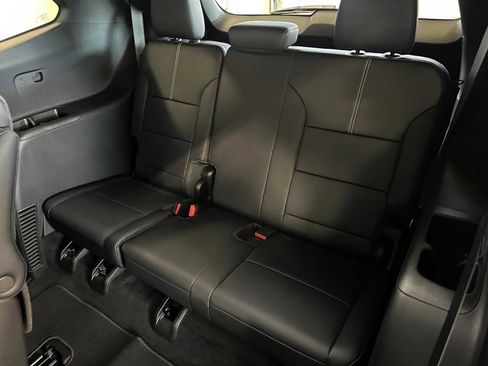 New 2026 GMC Acadia Elevation AWD/4WD image 16