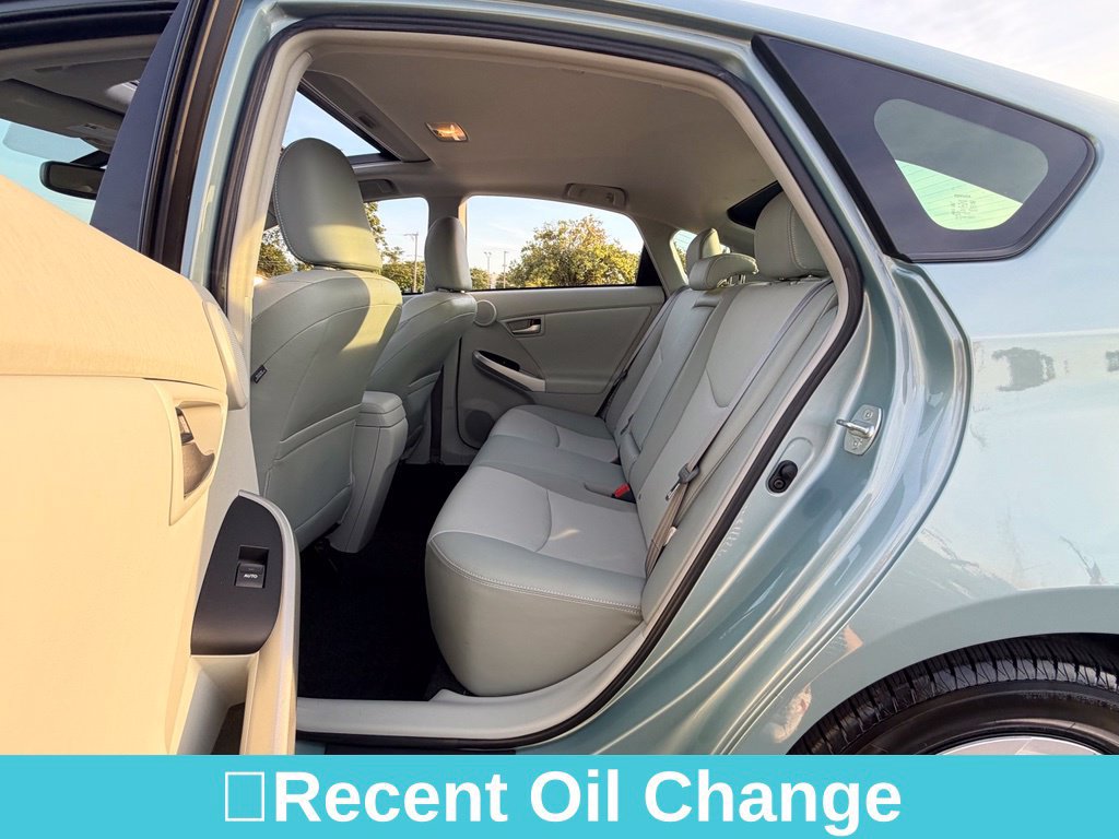 Used 2013 Toyota Prius Four w/ Deluxe Solar Roof Pkg FWD image 27