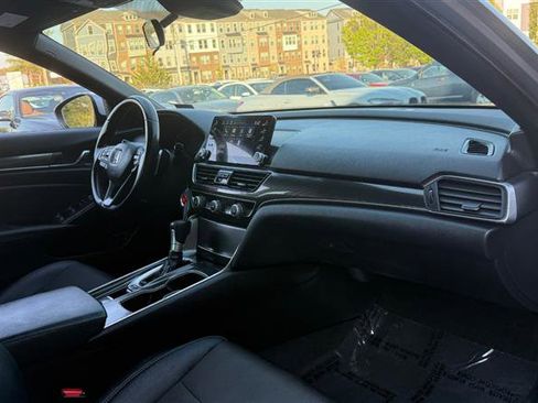 Used 2020 Honda Accord Sport image 11