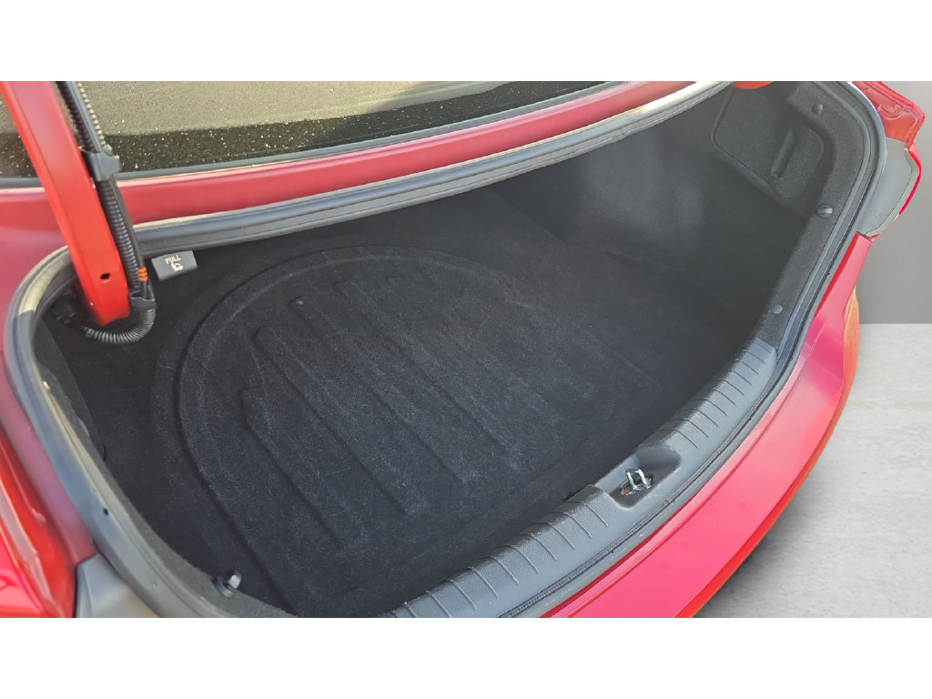 Used 2018 Hyundai Elantra SEL FWD image 9