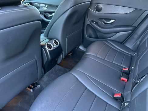 Certified 2022 Mercedes-Benz GLC 300 4MATIC w/ Premium Package Lite image 12