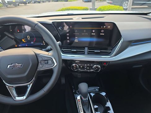 New 2026 Chevrolet Trax LT w/ Driver Confidence Package FWD image 14