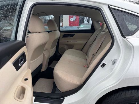 Used 2015 Nissan Altima 2.5 S w/ Power Driver Seat Package image 12