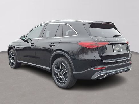 New 2026 Mercedes-Benz GLC 300 4MATIC image 6