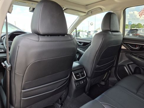 Used 2024 Subaru Outback Touring XT AWD/4WD image 18
