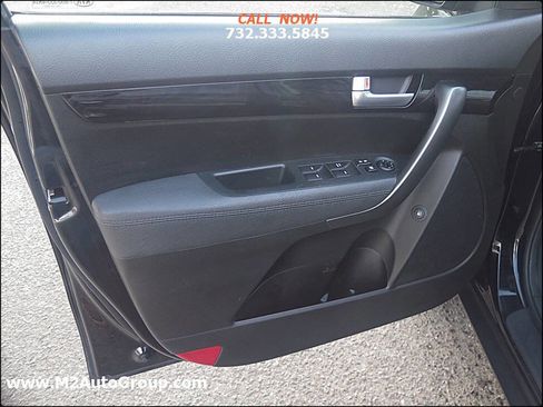 Used 2014 Kia Sorento EX image 15