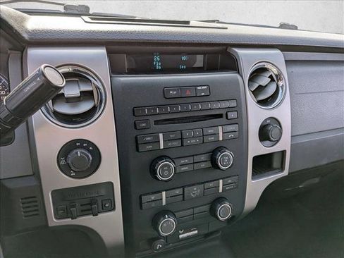 Used 2012 Ford F150 XLT w/ XLT Chrome Pkg image 12