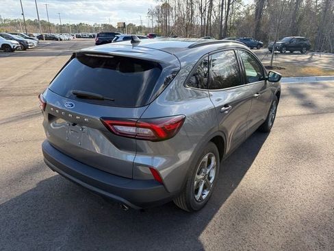 Used 2025 Ford Escape ST-Line image 10