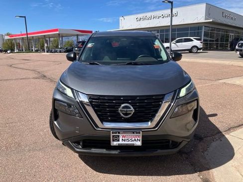 Used 2021 Nissan Rogue S AWD/4WD image 2