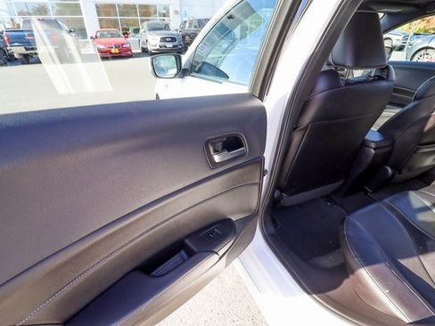 Used 2019 Acura ILX image 39