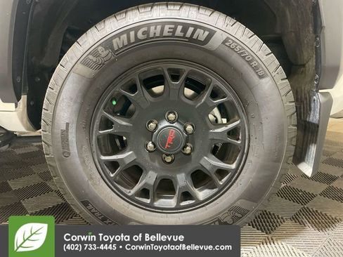 Used 2025 Toyota 4Runner TRD Off-Road Premium image 24