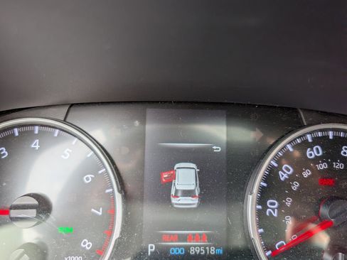 Used 2021 Toyota RAV4 XLE w/ Convenience Package image 14