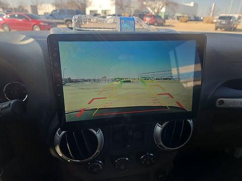 Used 2013 Jeep Wrangler Unlimited Sahara w/ Connectivity Group image 11