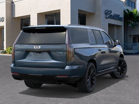 New 2026 Cadillac Escalade ESV Platinum Sport w/ LPO, ONYX Package AWD/4WD image 4
