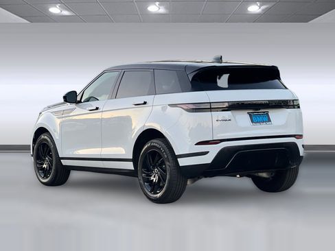 Used 2026 Land Rover Range Rover Evoque S image 3