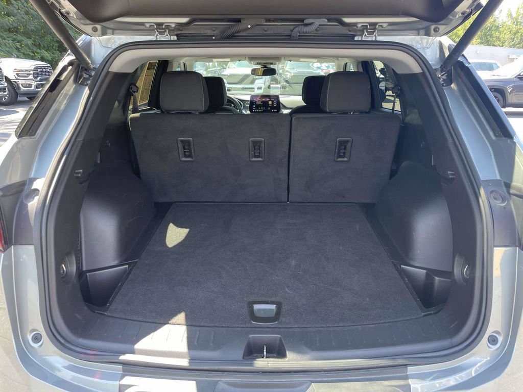 Used 2024 Chevrolet Blazer LT w/ Convenience Package FWD image 42