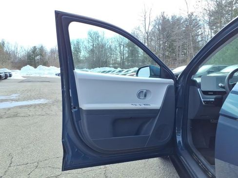 Certified 2024 Hyundai Ioniq 5 SE image 25