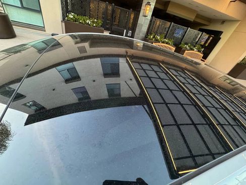 Used 2022 Tesla Model Y Performance image 40