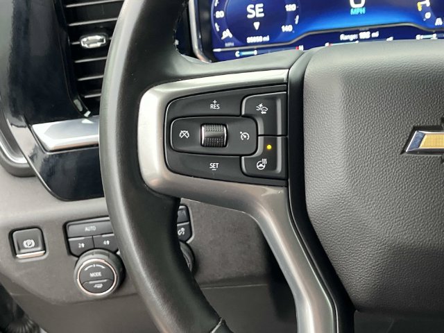 Used 2025 Chevrolet Silverado 1500 LT AWD/4WD image 29