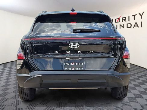 Used 2024 Hyundai Kona SEL FWD image 5