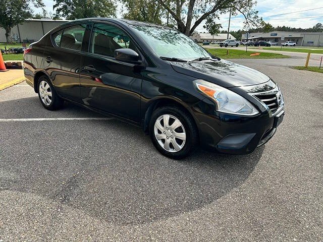 Used 2016 Nissan Versa S FWD image 8