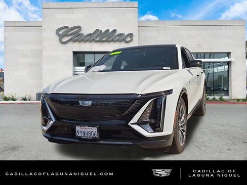 Used 2026 Cadillac Lyriq Sport AWD/4WD image 1