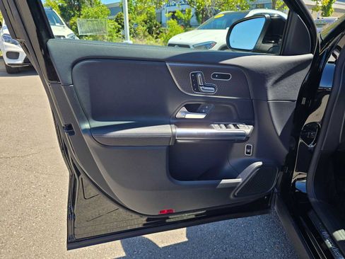 Used 2023 Mercedes-Benz GLA 250 4MATIC image 19
