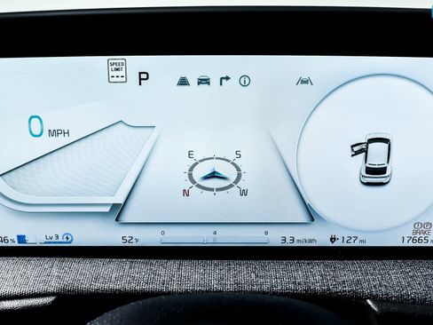 Used 2024 Kia EV6 Light image 16