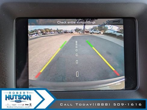 Used 2019 Jeep Cherokee Latitude Plus w/ Comfort/Convenience Group image 27