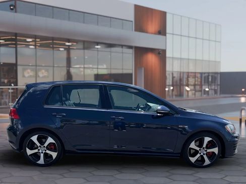 Used 2016 Volkswagen GTI Autobahn w/ Lighting Package (SEL) FWD image 11