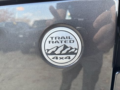 Used 2020 Jeep Gladiator Overland w/ Safety Group image 13