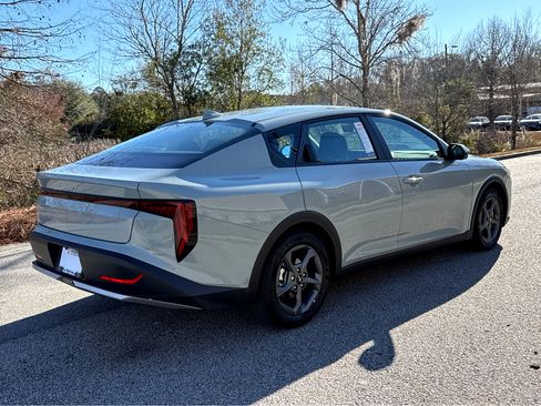 Used 2025 Kia K4 LXS image 30