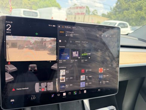Used 2023 Tesla Model Y Long Range AWD/4WD image 25