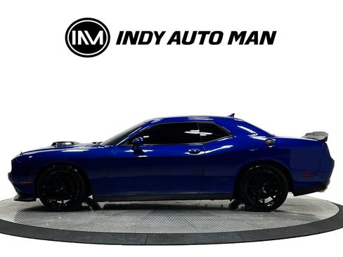 Used 2022 Dodge Challenger R/T w/ Plus Package RWD image 7