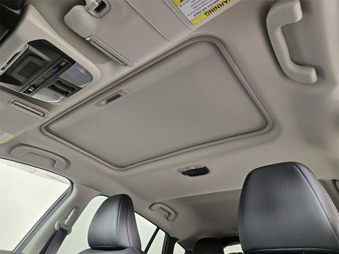 New 2025 Subaru Crosstrek 2.5i Limited w/ Crosstrek Mirror Package image 9