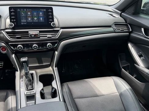 Used 2020 Honda Accord Sport image 19
