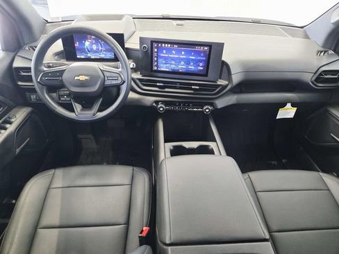 Used 2024 Chevrolet Silverado EV W/T image 6