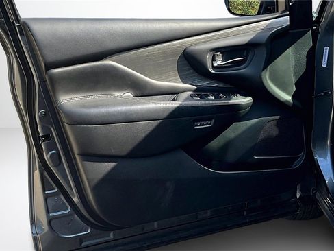 Used 2017 Nissan Murano SL image 19