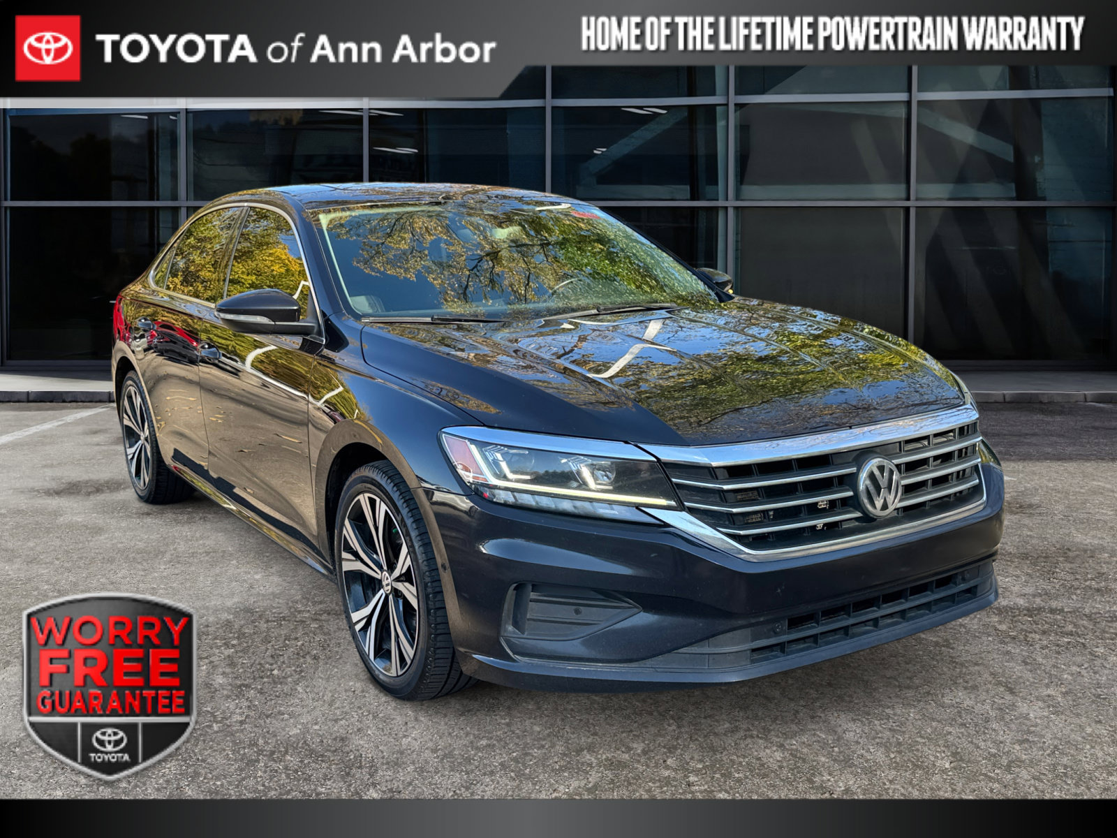 Used 2020 Volkswagen Passat 2.0T SEL FWD image 1