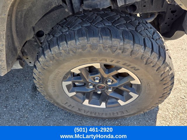 Used 2025 Jeep Wrangler Unlimited Rubicon AWD/4WD image 9